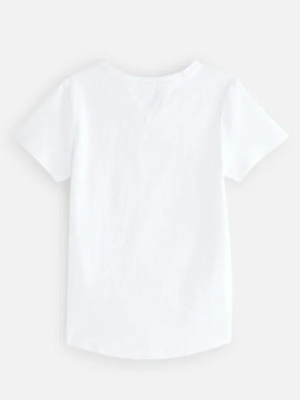 Essential Tommy New