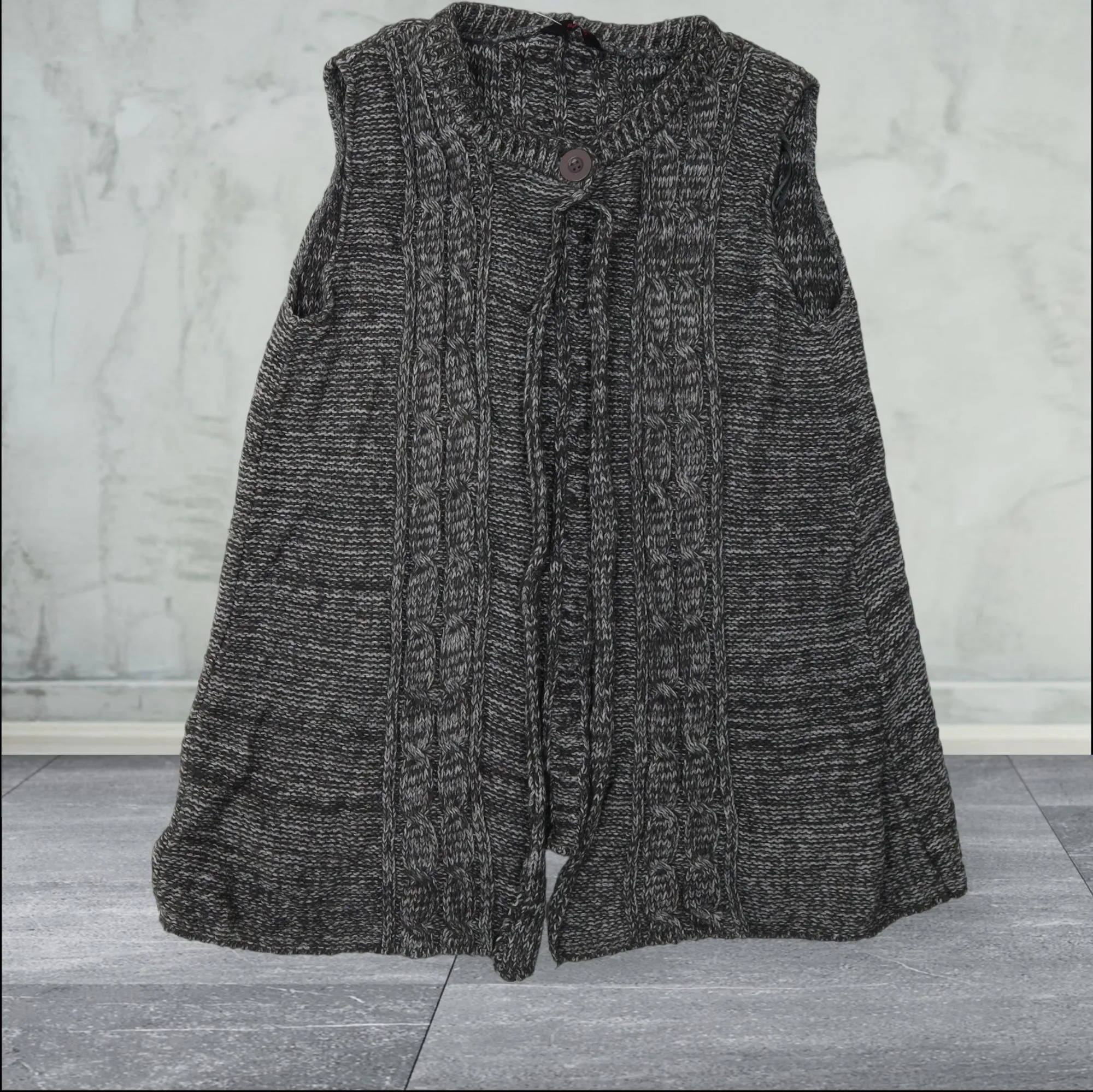 Evie Maternity Grey Chunky Knit Single Button Gilet Jumper - Size Maternity UK 16