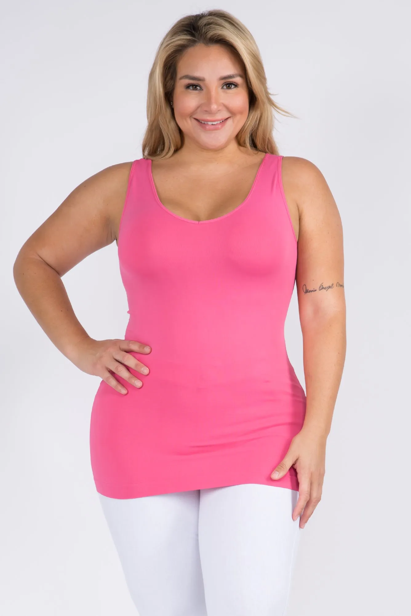Plus Size Seamless Reversible V or U Tank Top