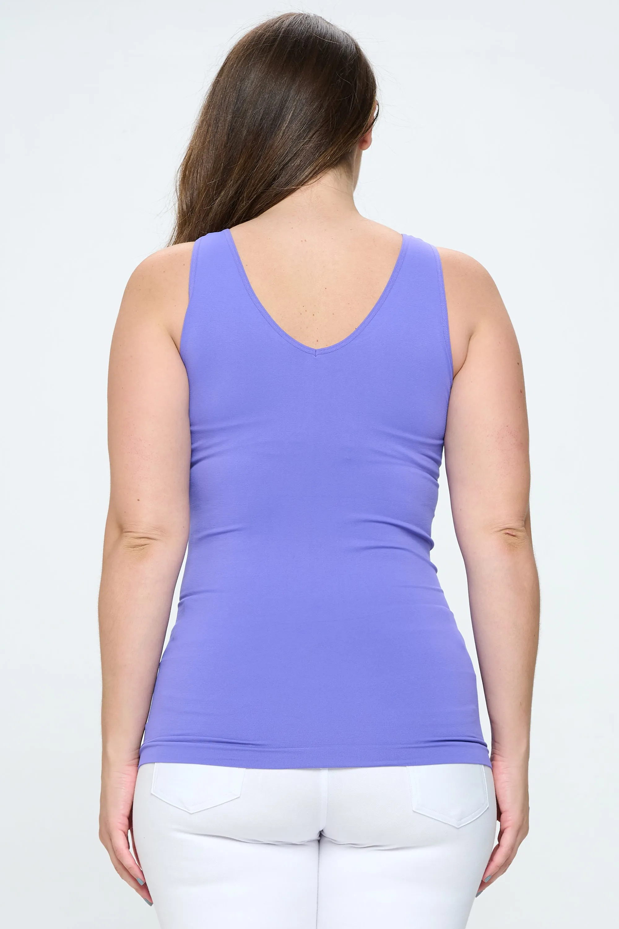 Plus Size Seamless Reversible V or U Tank Top