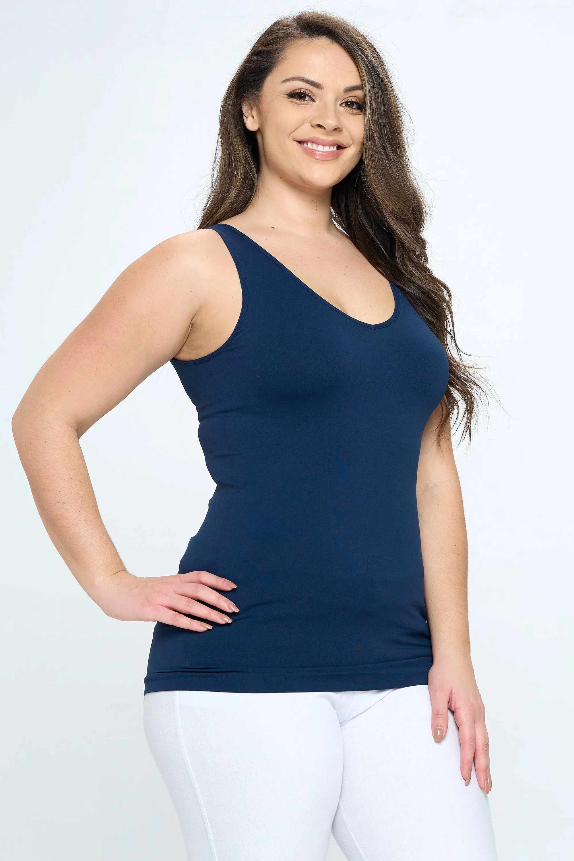 Plus Size Seamless Reversible V or U Tank Top