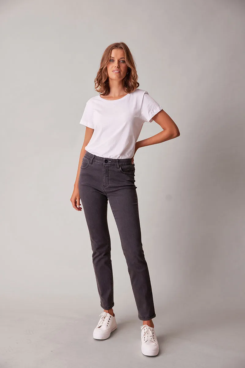 Rome Jean NLA2684 in Charcoal by Lania The Label